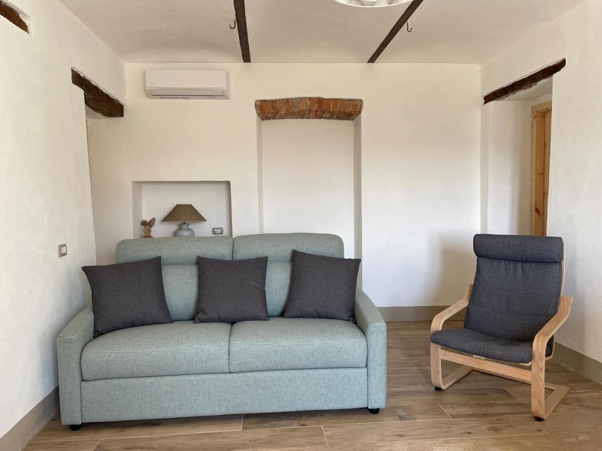 Apartamento Locazione Turistica Cascina Pela Castagnole delle Lanze Exterior foto