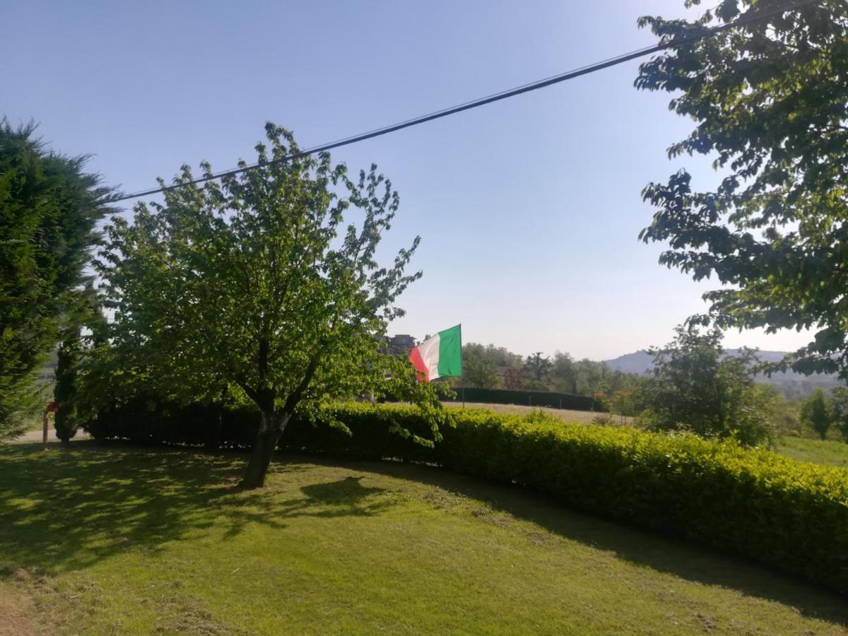 Apartamento Locazione Turistica Cascina Pela Castagnole delle Lanze Exterior foto