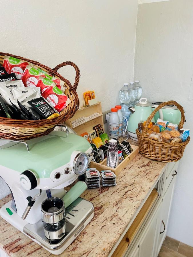 Apartamento Locazione Turistica Cascina Pela Castagnole delle Lanze Exterior foto