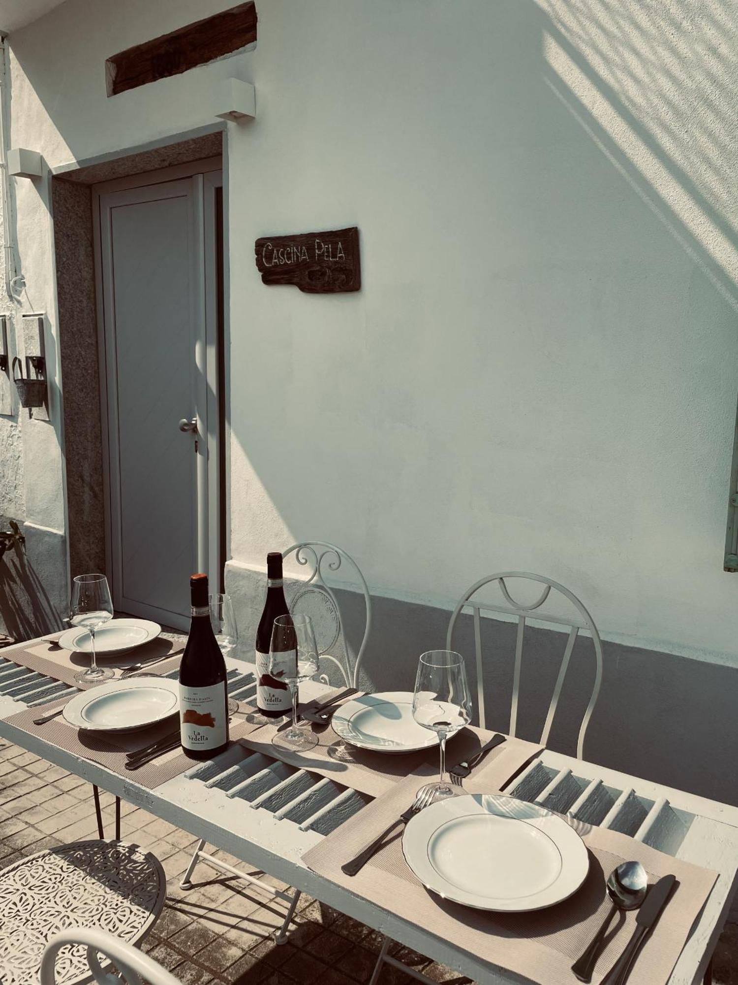 Apartamento Locazione Turistica Cascina Pela Castagnole delle Lanze Exterior foto